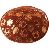 D33 - PAW PRINT EMBOSSING (kippah)