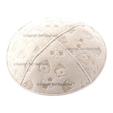C36 - PLAYING CARDS EMBOSSING KIPPAH