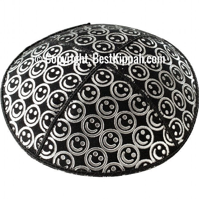 D88 - METALLIC SMILEY EMBOSSING KIPPAH (Kippah)