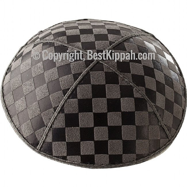 D64 - CHECKERBOARD EMBOSSING (kippah)